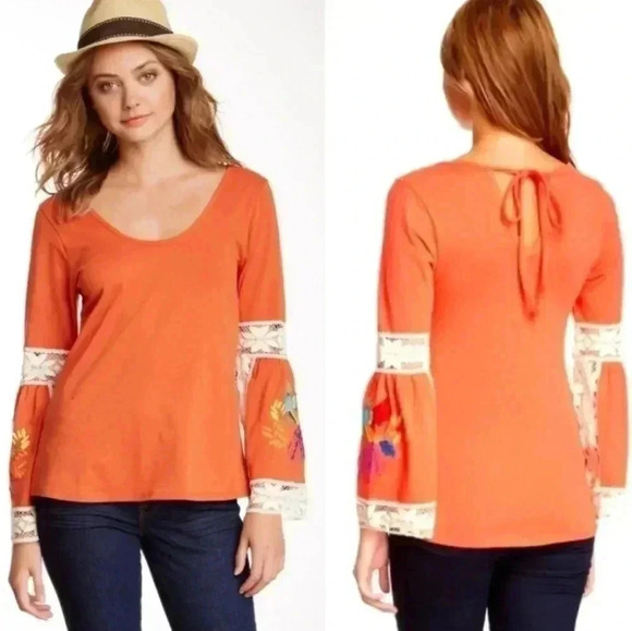 EMBROIDERED BLOUSE - Picture 1 of 4